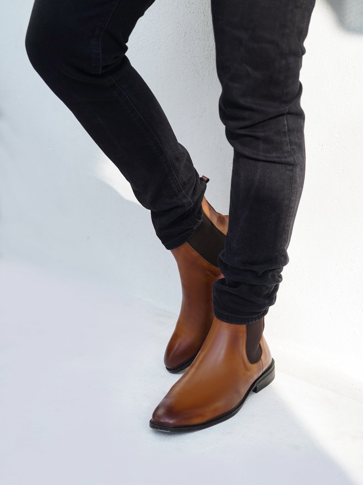 بوت مردانه چرم گاوی.120