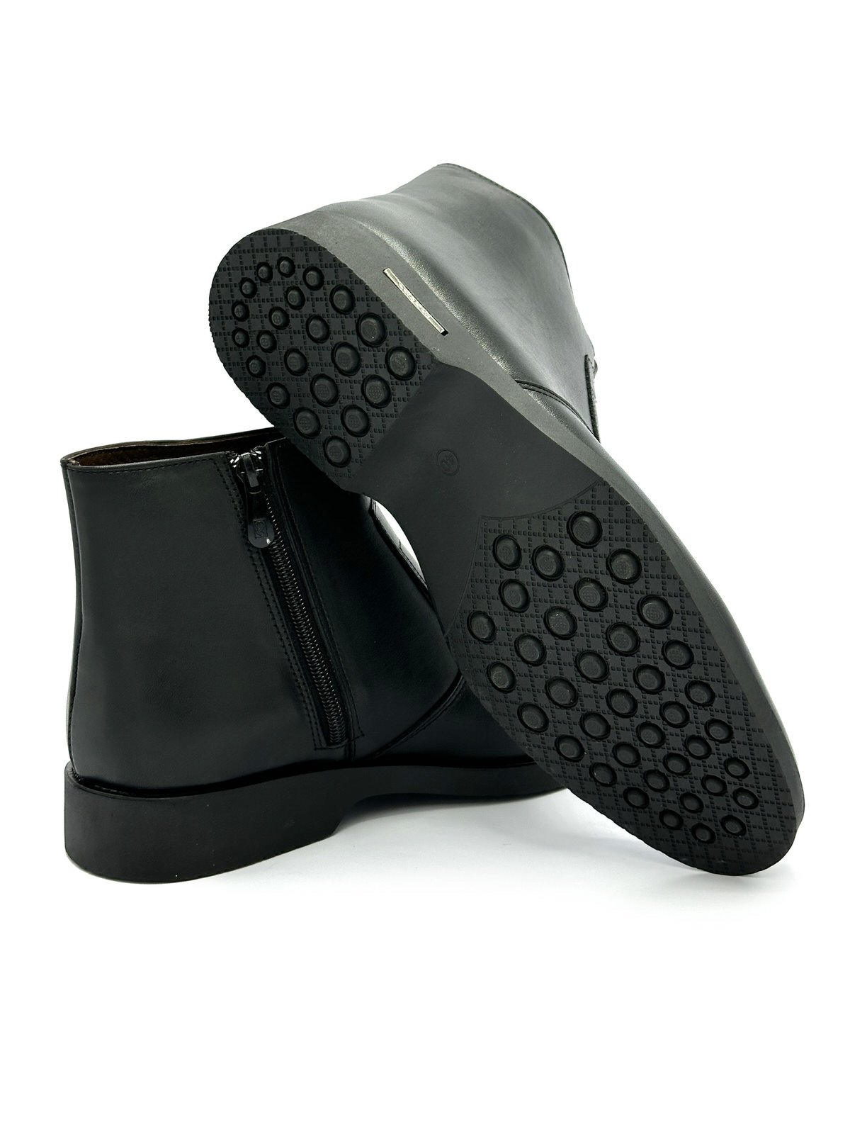 بوت مردانه چرم گاوی 600.