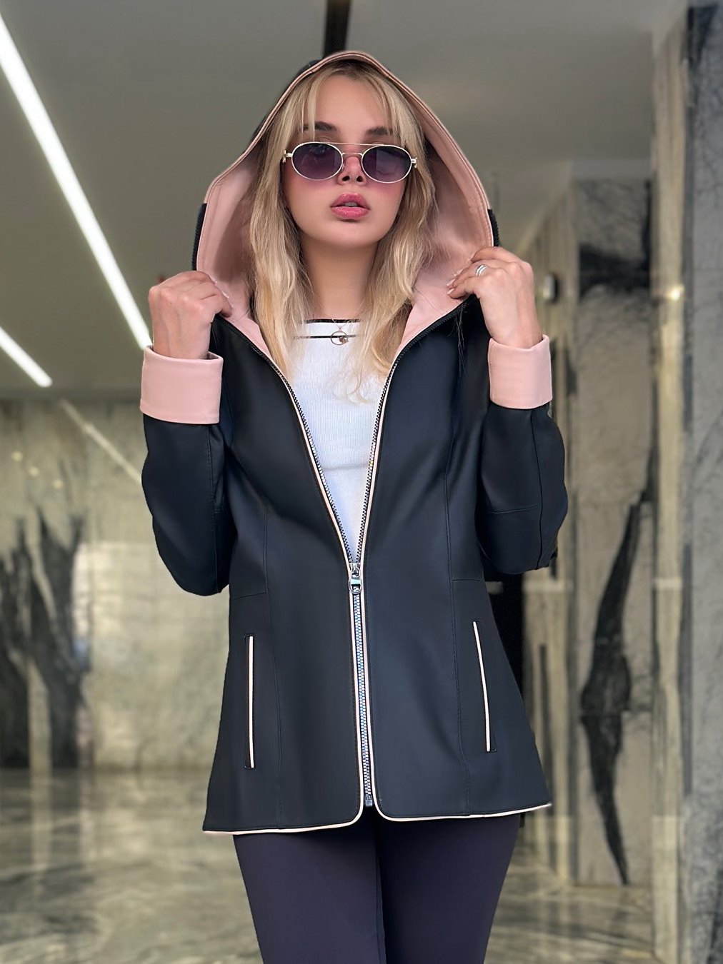 کاپشن زنانه چرم گوسفندی.KN645 مشکی مات-پنکیکی