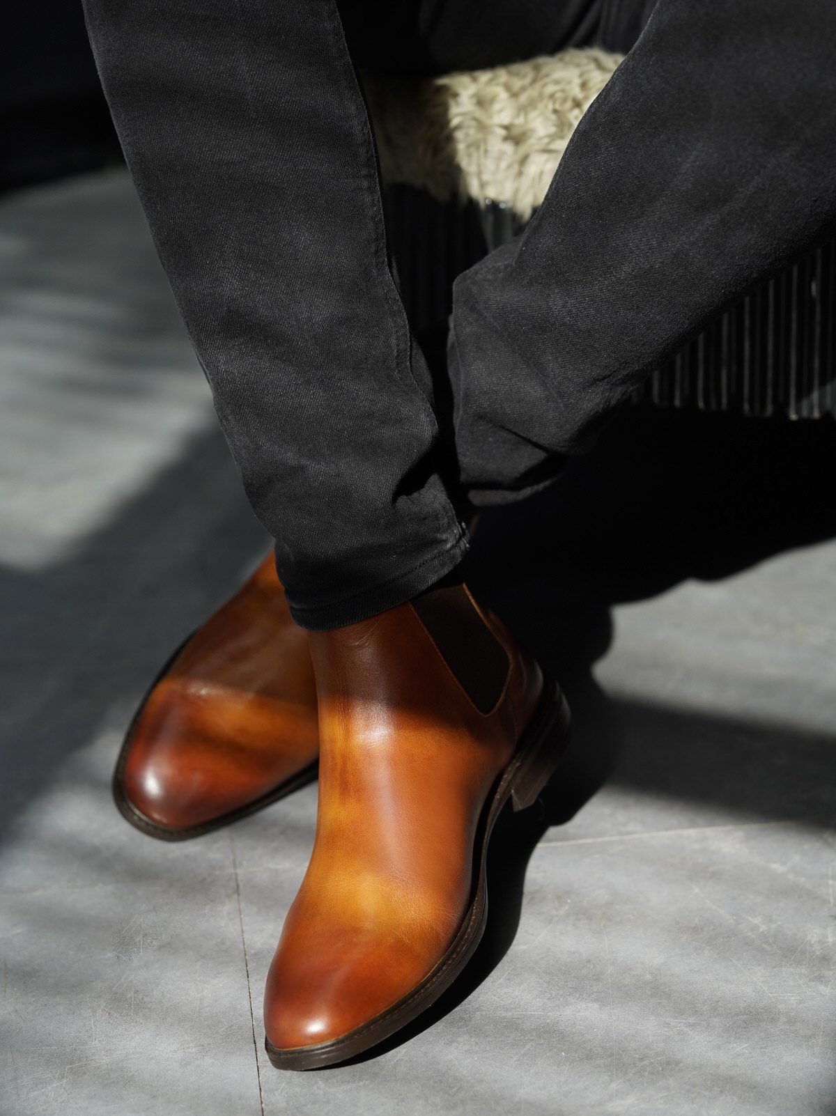 بوت مردانه چرم گاوی.120