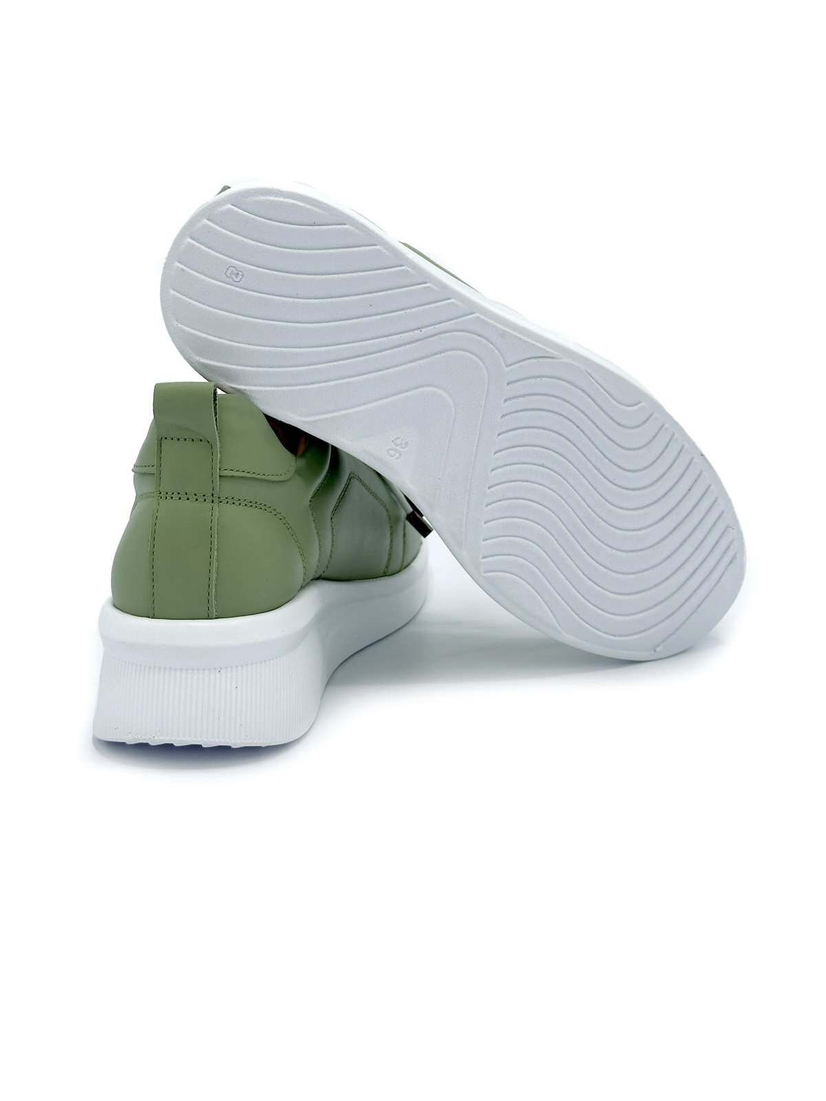 کفش زنانه چرم گاوی.195