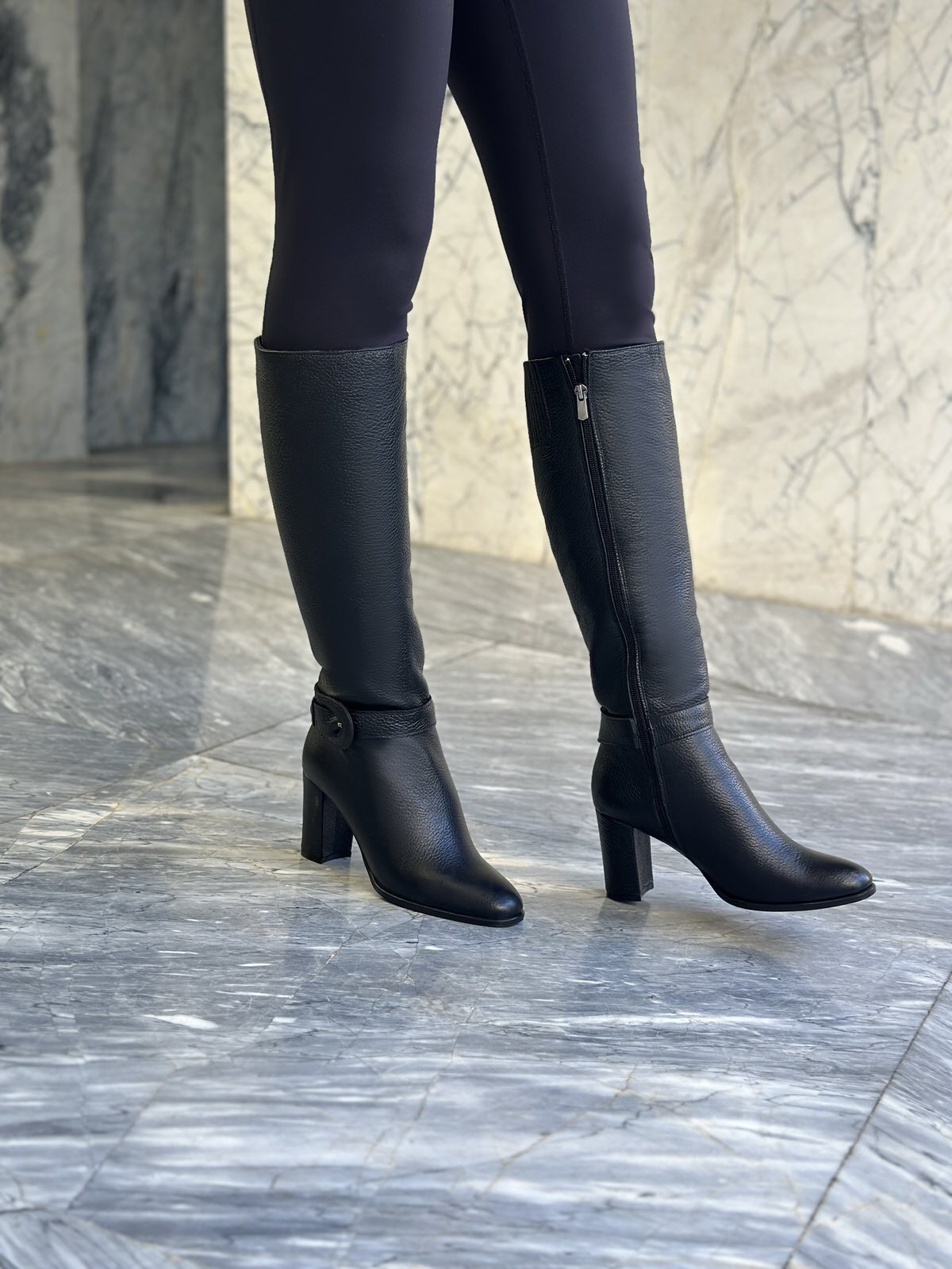 بوت زنانه چرم گاوی.760419