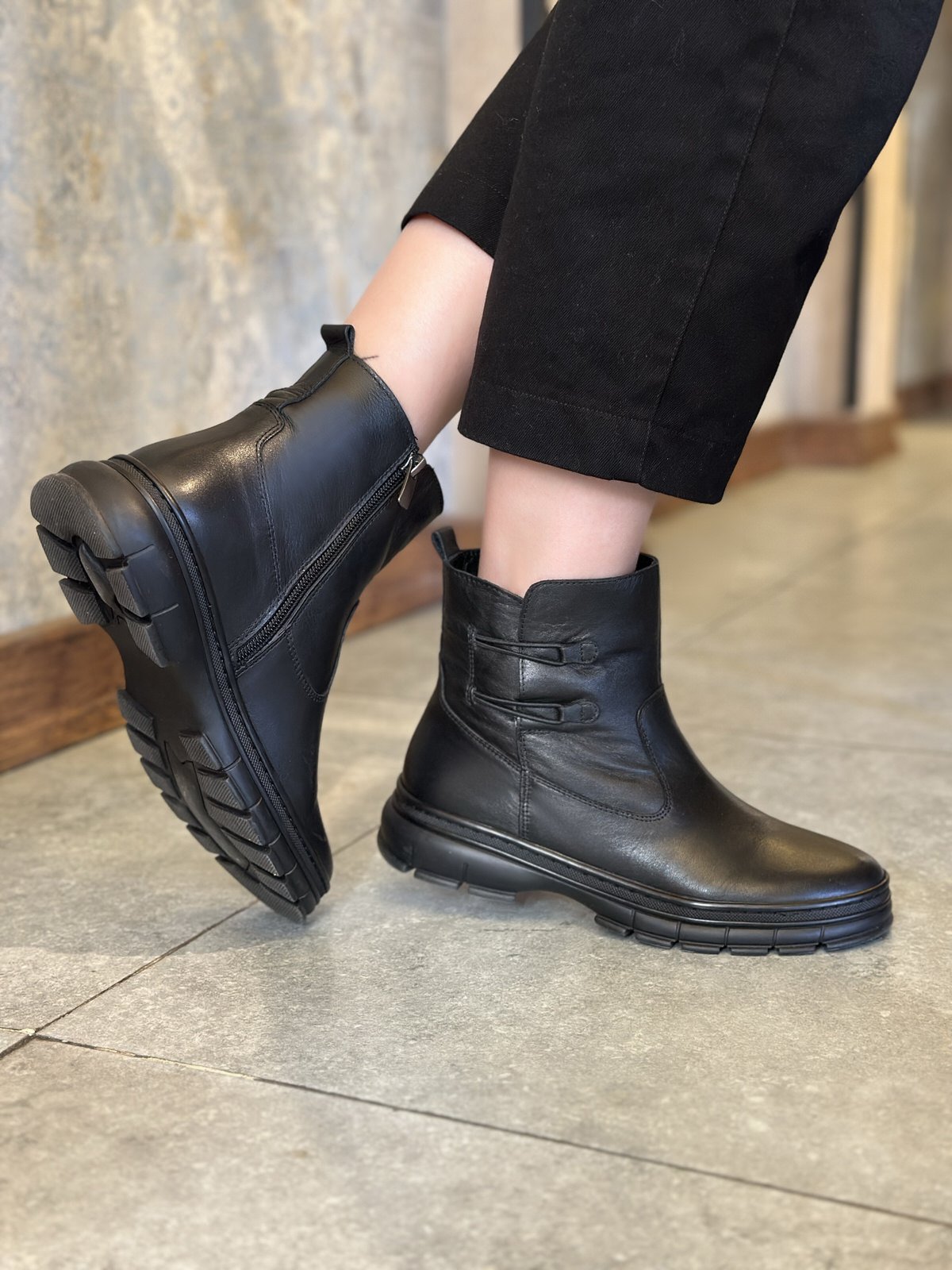 نیم بوت زنانه چرم گاوی.59263