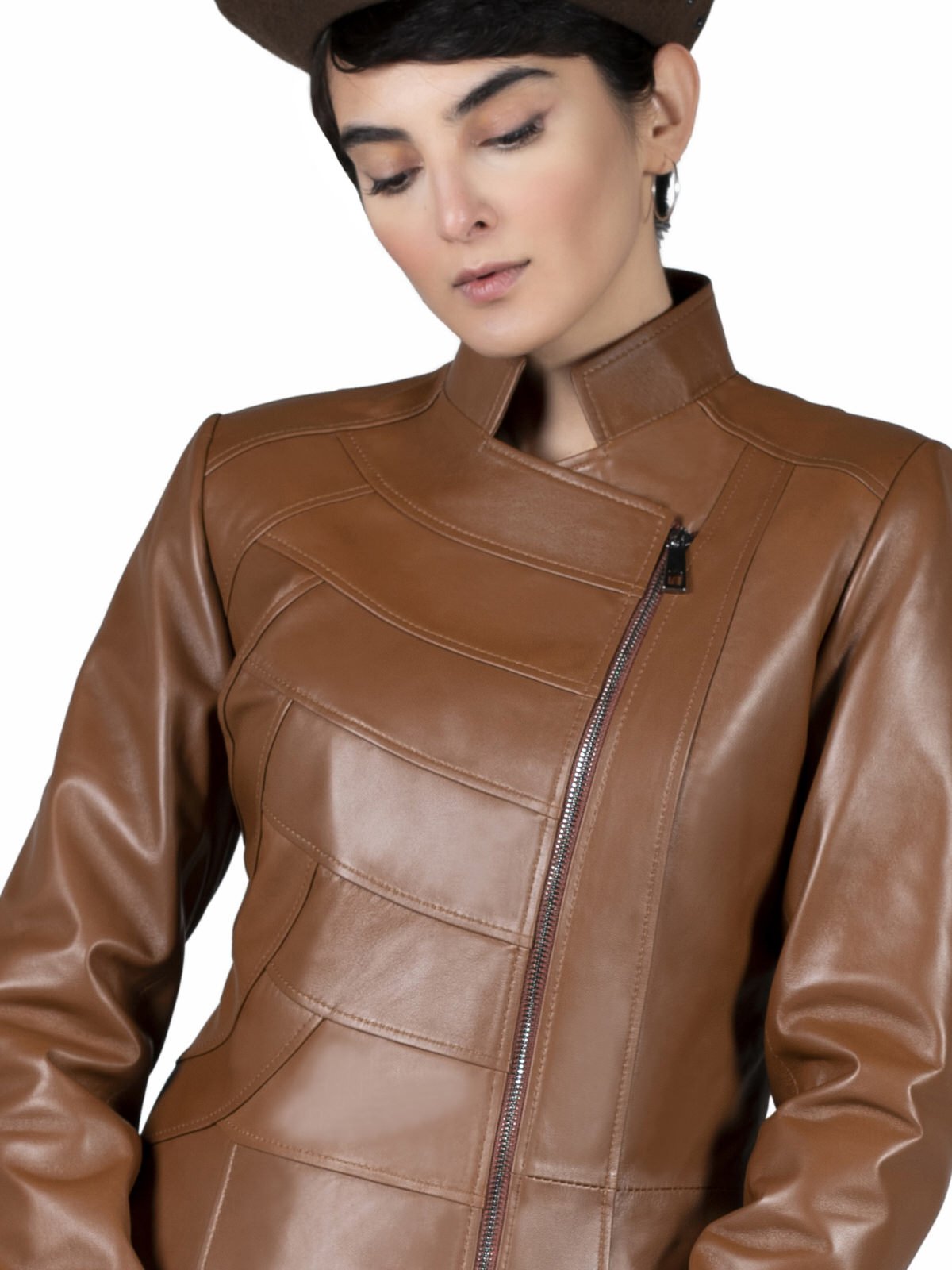 پالتو زنانه چرم گوسفندی.T680