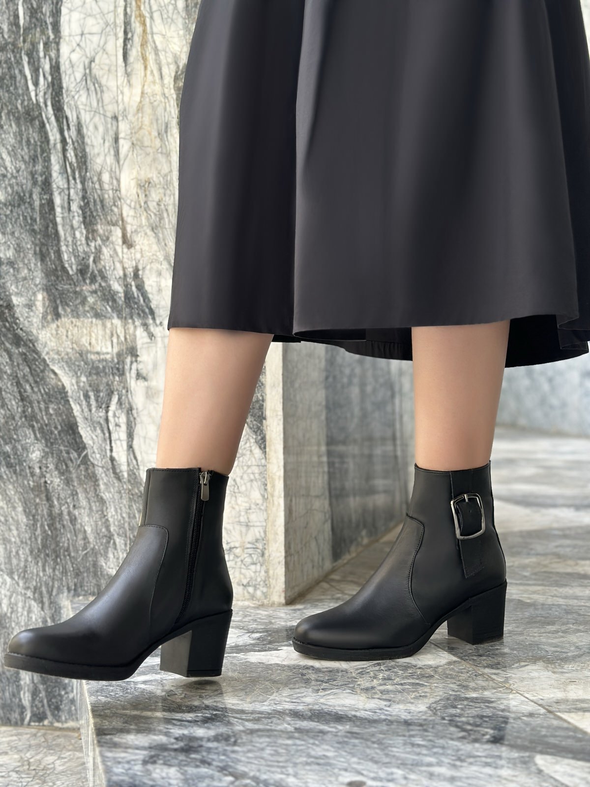 نیم بوت زنانه چرم گاوی.20340