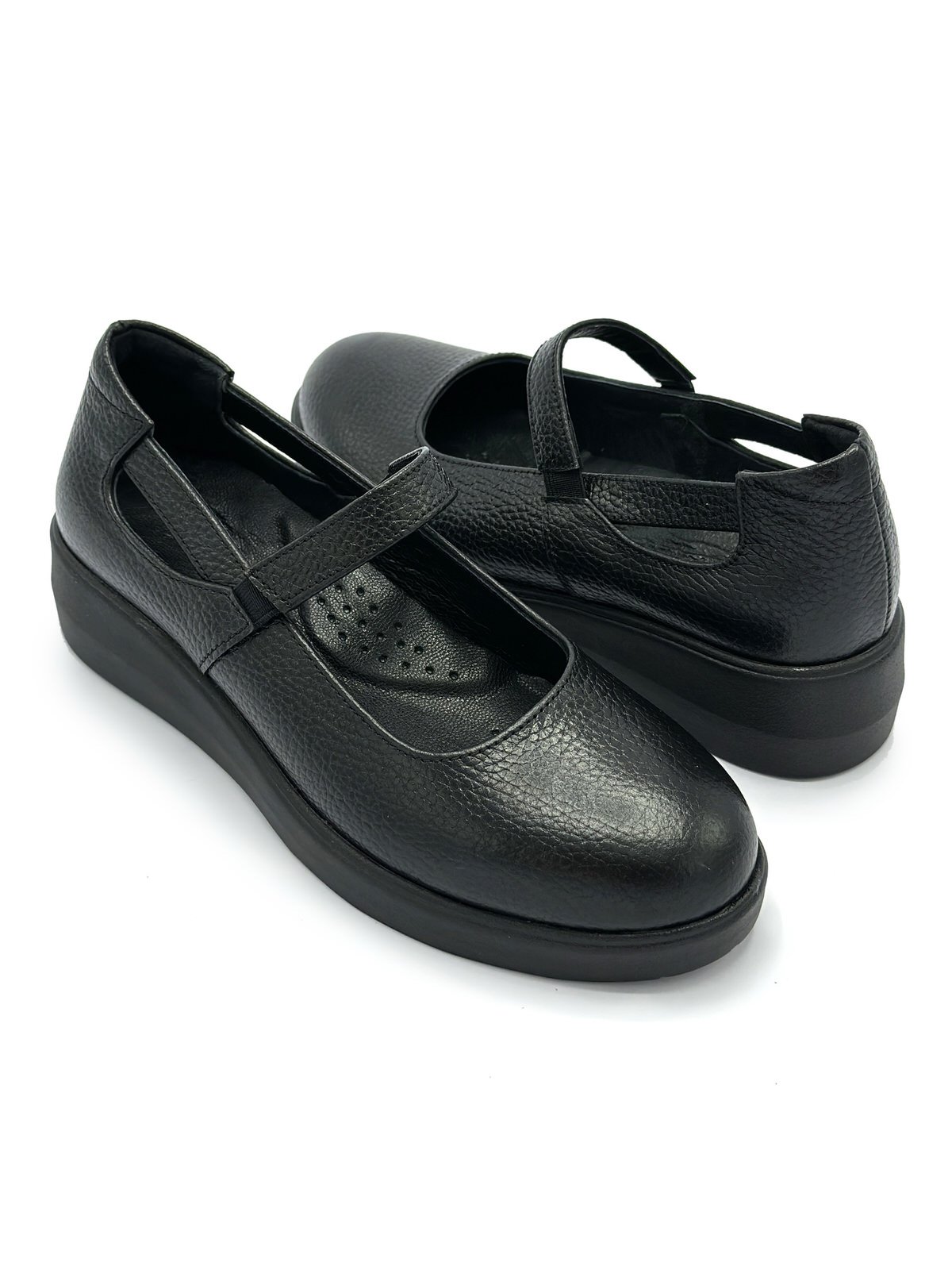 کفش زنانه چرم گاوی.157