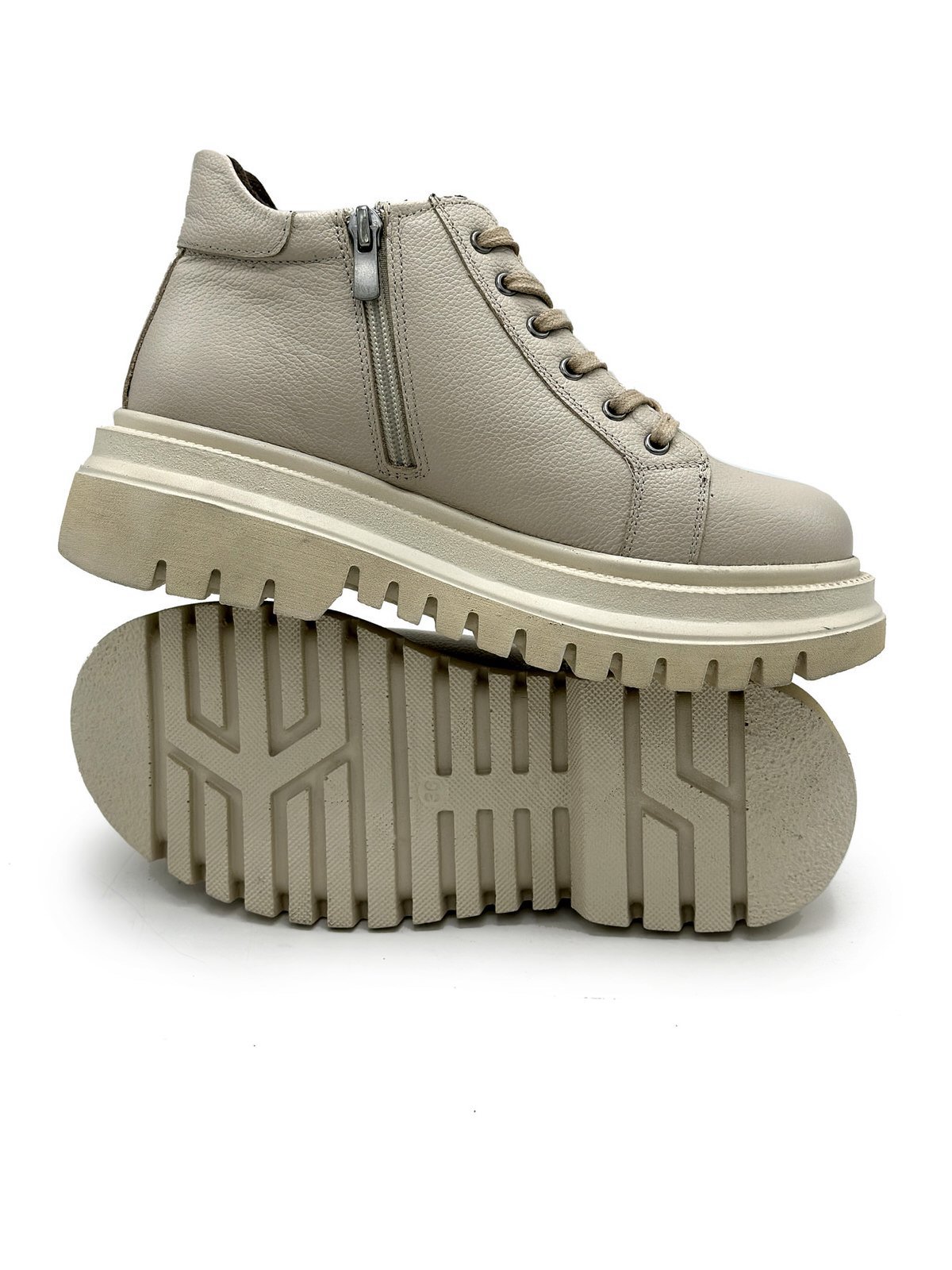 نیم بوت زنانه چرم گاوی.20261