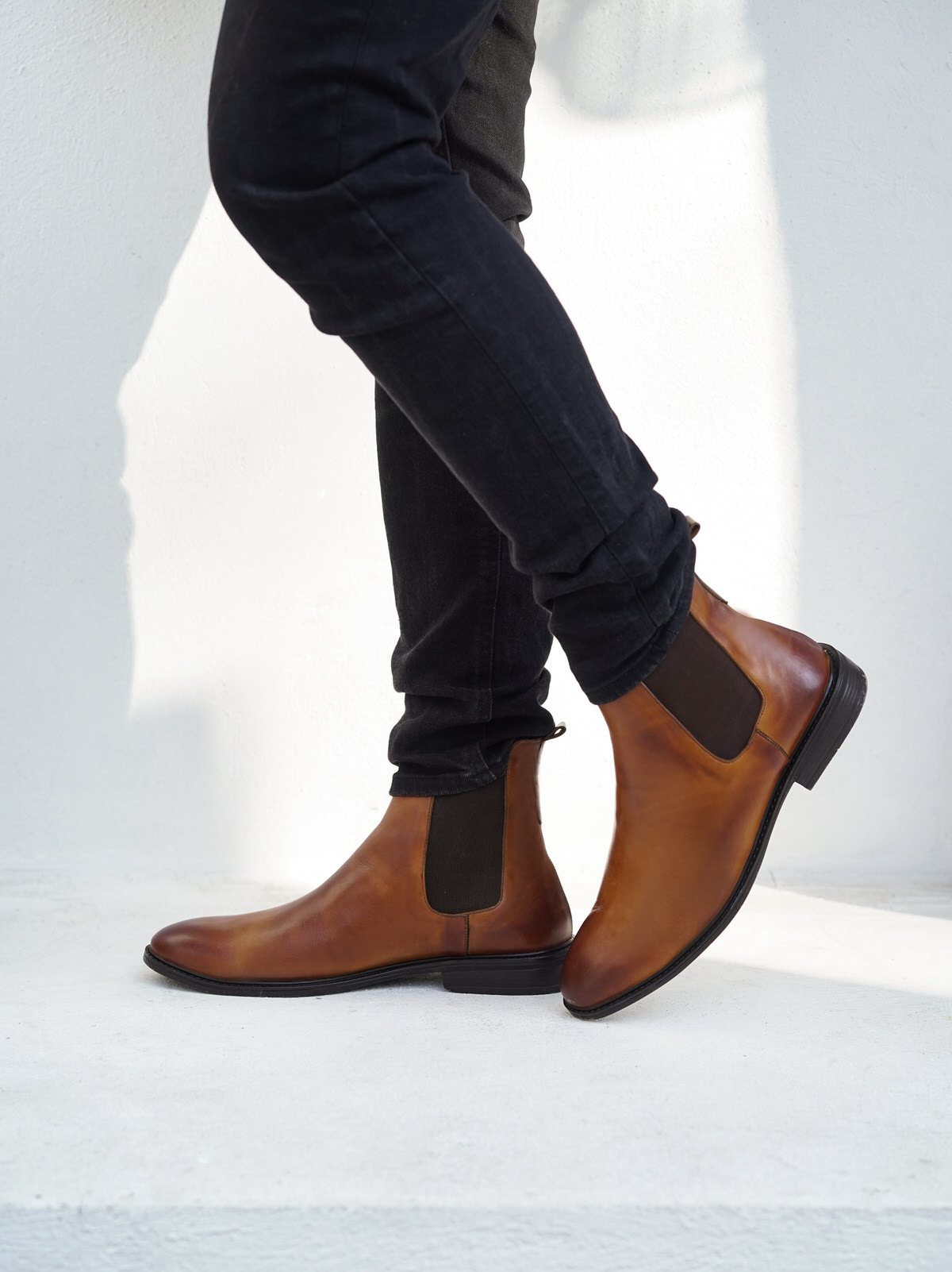 بوت مردانه چرم گاوی.120