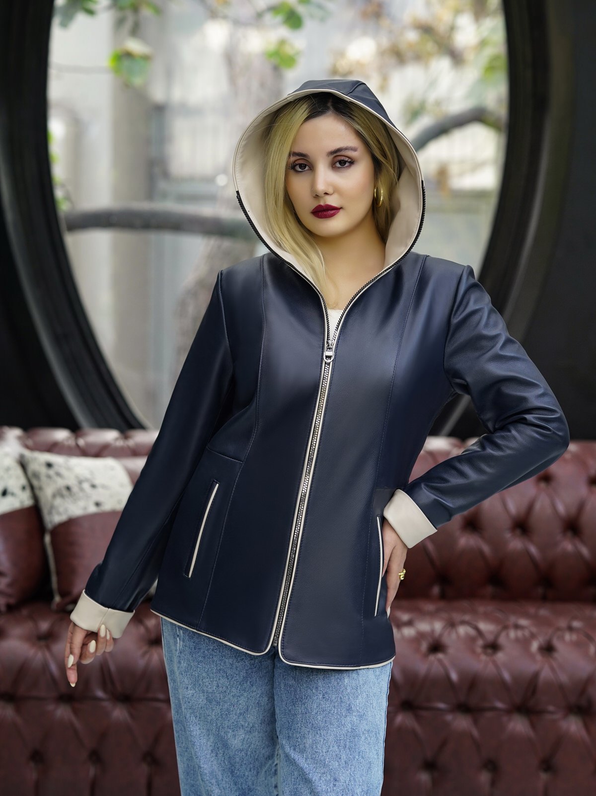 کاپشن زنانه چرم گوسفندی.KN645