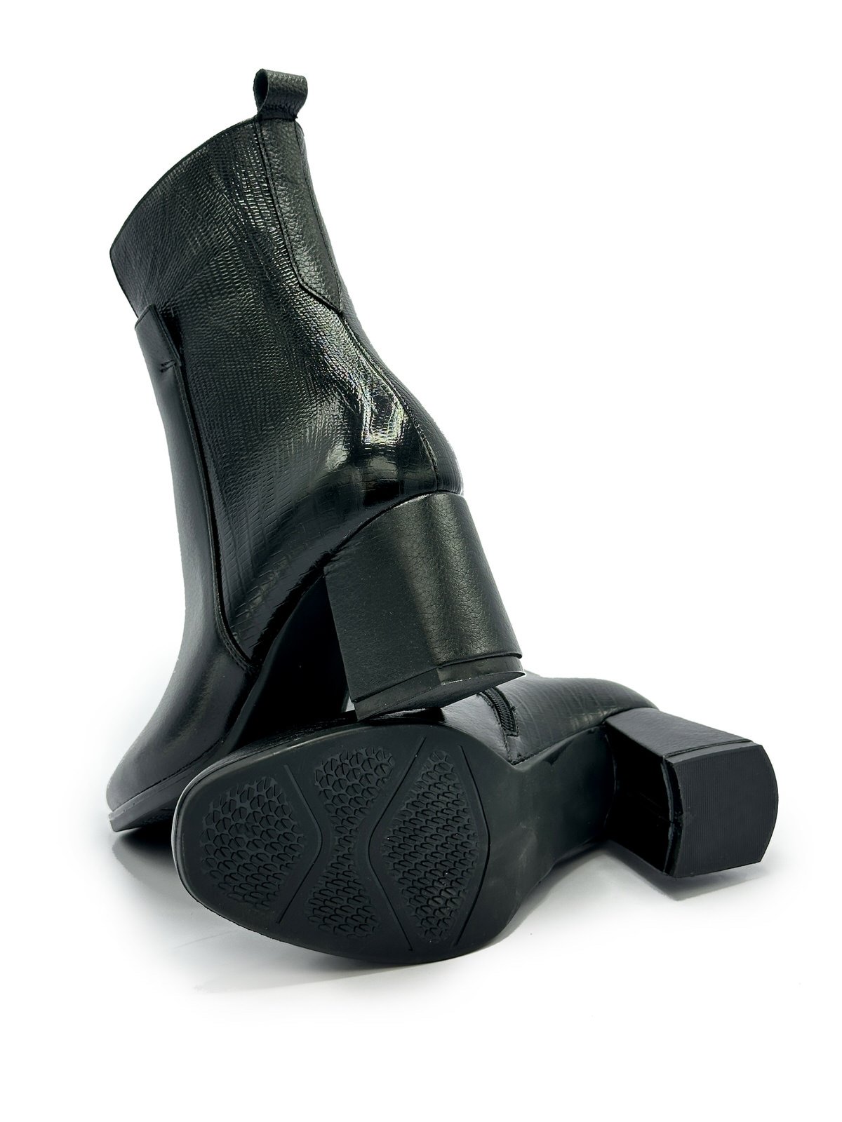 نیم بوت زنانه چرم گاوی.5011