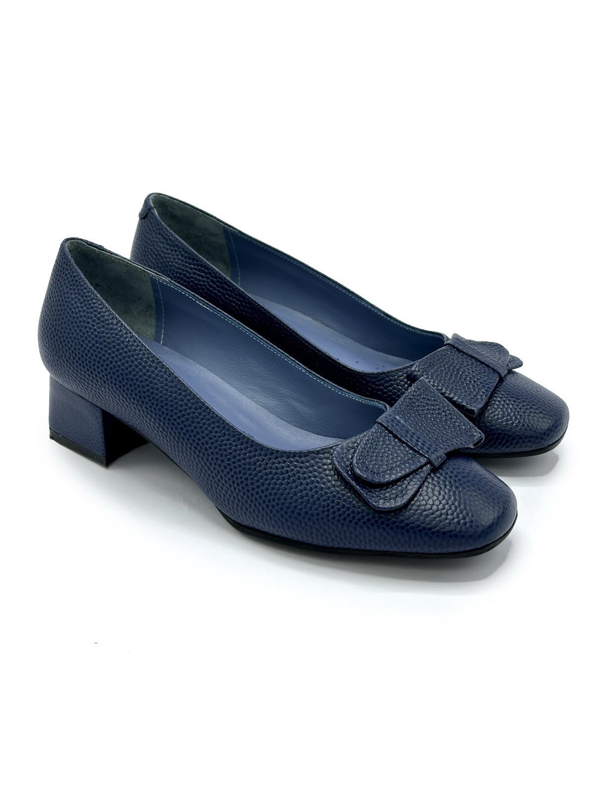 کفش زنانه چرم گاوی.999